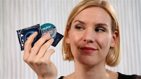 Blowjob ohne Kondom gegen Aufpreis Sexuelle Massage Fröndenberg